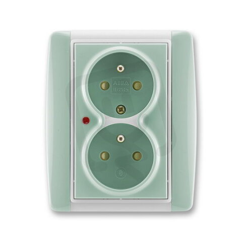 ABB 5592E-C02359 22 Zásuvka dvojnásobná, s ochranou před přepětím